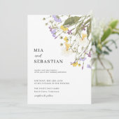 Wildblume Lilac Wedding Einladung (Stehend Vorderseite)