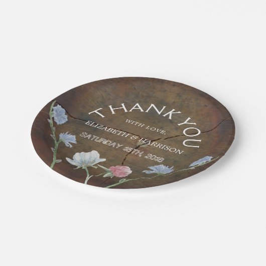 Wildblume Oak Wood Wedding Pappteller (Schrägansicht)