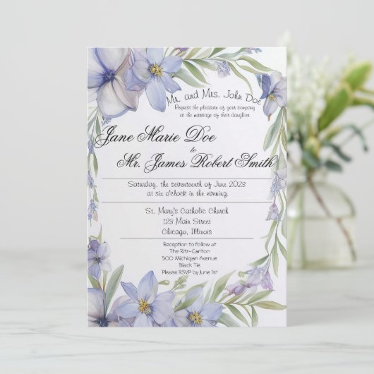 Wildblume Periwinkle Wedding Einladung (Stehend Vorderseite)