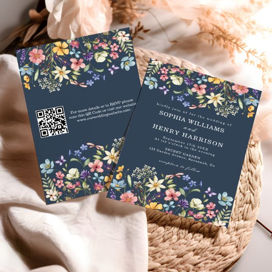 Wildblume Rustic Navy Blue Wedding QR Code Einladung