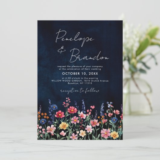 Wildblume Rustische QR-Code Hochzeit der Seestreit Einladung (Stehend Vorderseite)