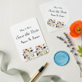 Wildblume Symphony: Vibranly Watercolor Art Runder Aufkleber