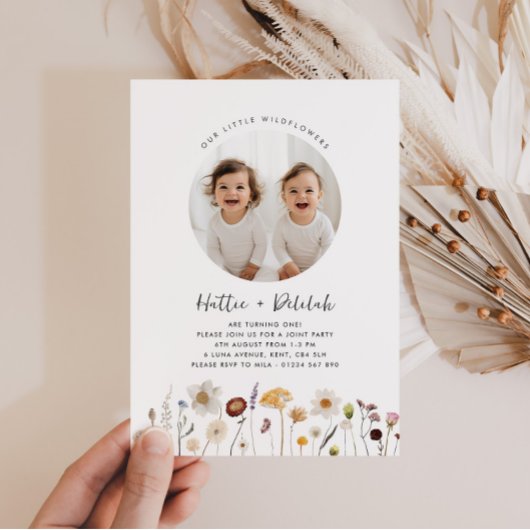 Wildblume Twin Girls Foto Geburtstag Einladung