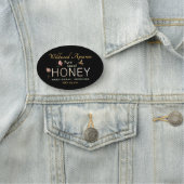 Wildblume- und Honigbienenpfeifermarke auf Black Namensschild (Beispiel)