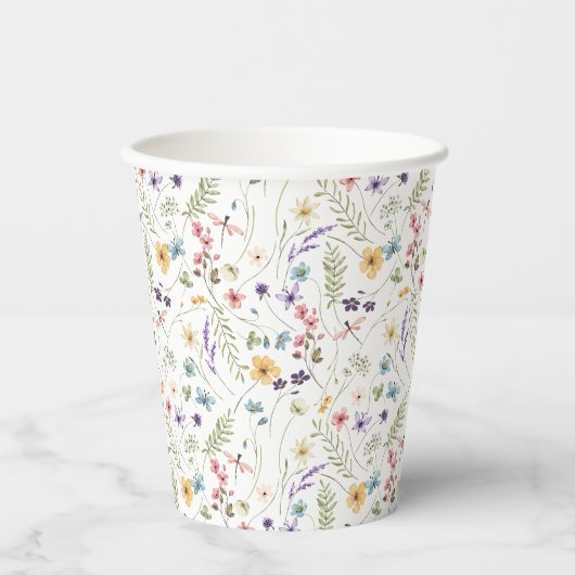 Wildblume und Schmetterlingsmuster Pappbecher (Vorderseite)