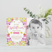 Wildblumegeburtstagseinladung Blumenmädchenrosa Einladung (Stehend Vorderseite)