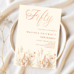 Wildblumen 50. Geburtstag Einladung<br><div class="desc">Eine elegante Einladung zum 50. Geburtstag. Cremefarbener Hintergrund mit ockerfarbenen Wildblumen in Beige,  Rosa und staubgrünem Grün. 50 ist mit einem großen handgeschriebenen Stil-Skript geschrieben.</div>