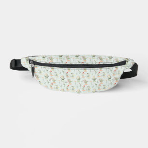 Wildblumen auf dem hellgrünen Fannenpaket Bauchtasche