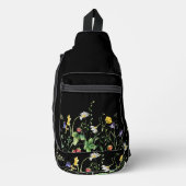 Wildblumen auf schwarz crossbody bag (Vorderseite)
