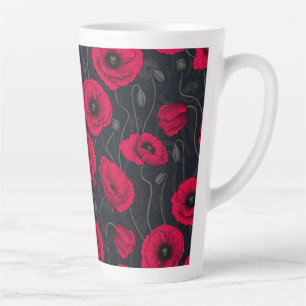 Wildblumen auf weißer latenter Tasse