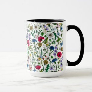 Wildblumen auf weißlich tasse