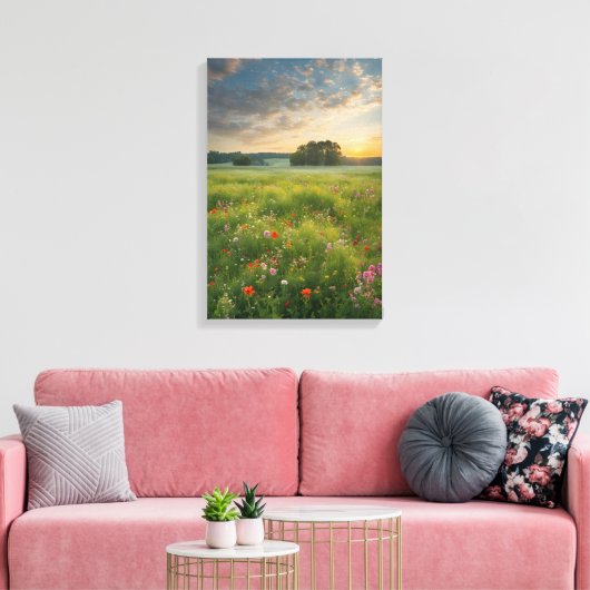 Wildblumen blühen auf den Feldern bei Dämmerung Leinwanddruck (Insitu (Wohnzimmer))