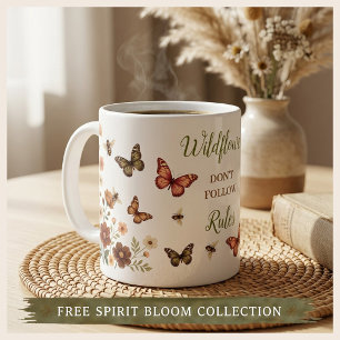 Wildblumen-Boho-Blumen-Schmetterling Biene inspiri Kaffeetasse