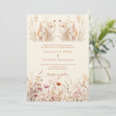 Wildblumen Creme boho Luxus Hochzeit Einladung (Stehend Vorderseite)