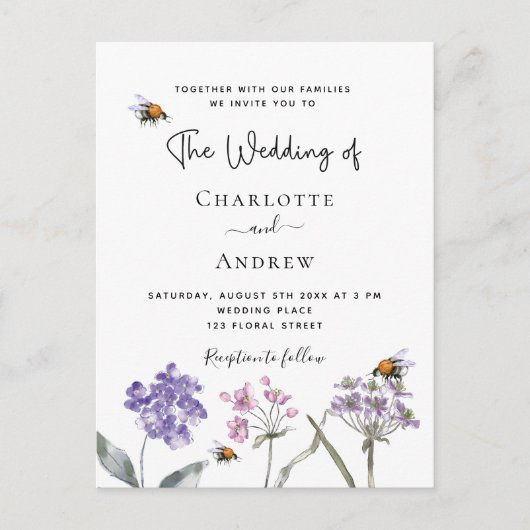 Wildblumen Hochzeit violette Rosa Biene Einladungspostkarte (Vorderseite)