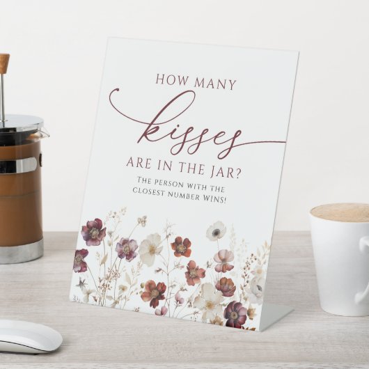 Wildblumen im Herbst wie viele Küsse im Jar sind Sockelschild (In SItu)