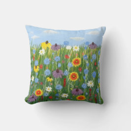 Wildblumen mit blauem Himmel Kissen