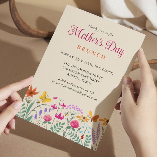 Wildblumen mit Blumenwasser Muttertagsbrunch Einladung