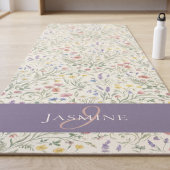 Wildblumen-Monogramm-Name Lila Wasserfarbe Yogamatte