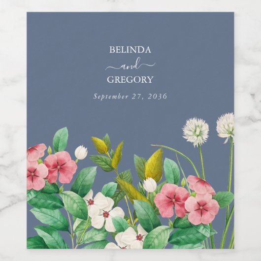Wildblumen Periwinkle Dusty Blue Wedding Weinetikett (Einzelnes Label)