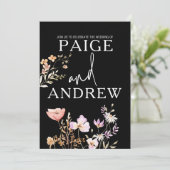 Wildblumen Schwarzer Bauernhof Einladung Hochzeit (Stehend Vorderseite)