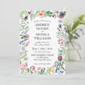Wildblumen Script Elegant White Wedding Einladung (Stehend Vorderseite)