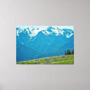 Wildblumen und Berge Leinwanddruck