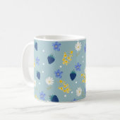 Wildblumen- und Brombeer-Blumenmuster Kaffeetasse (Vorderseite Links)