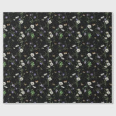 Wildblumen und Schmetterlinge auf Schwarz Geschenkpapier (Flach)