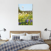 Wildblumen und Windmühle im Land Texas Hill Leinwanddruck (Insitu (Schlafzimmer))
