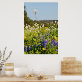 Wildblumen und Windmühle im Land Texas Hill Poster (Küche)