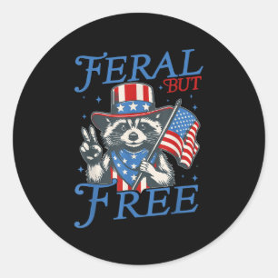 Wilde aber freie lustige Raccoon 4. Juli Patriotic Runder Aufkleber