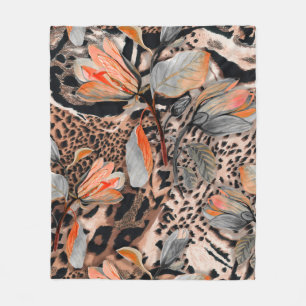 Wilde afrikanische Tierhaut mit braunem Blumenmust Fleecedecke
