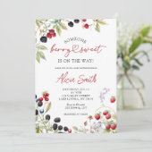 Wilde Beeren-Babydusche Einladung (Stehend Vorderseite)