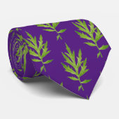 Wilde Blätter auf einem Neck Krawatte (Gerollt)