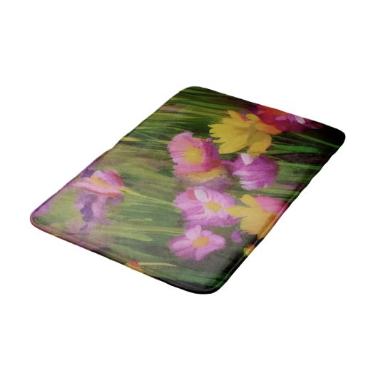 Wilde Blume bei Dämmerung Badematte (Schrägansicht)