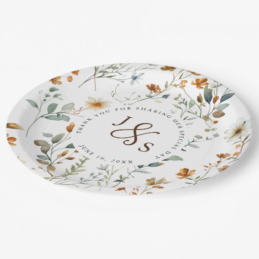 Wilde Blume Boho Stil Verlobung Pappteller (Schrägansicht)