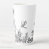 Wilde Blume Doodles Monogramm Latte Tasse (Vorderseite)