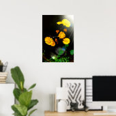 Wilde Blume im Sonnenschein Poster (Heimbüro)