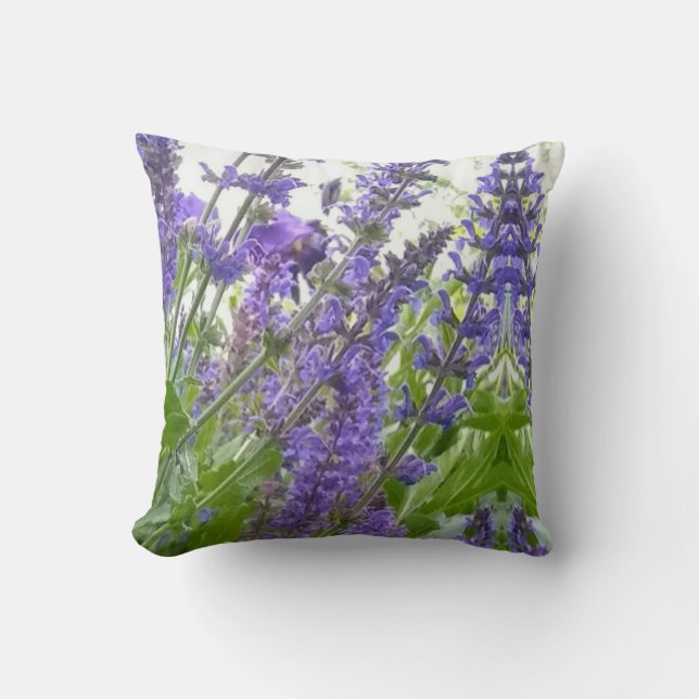 Wilde Blume Kissen (Vorderseite)