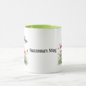 Wilde Blume mit Schmetterling - bearbeiteter Name Tasse (Zentrum)