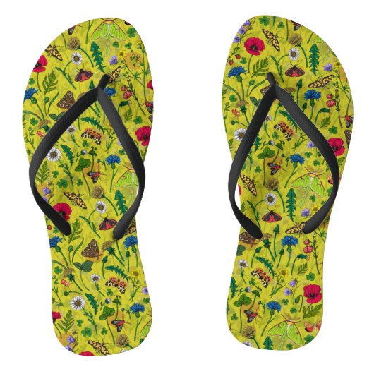 Wilde Blume und Motten auf Grün Badesandalen (Fußbett)