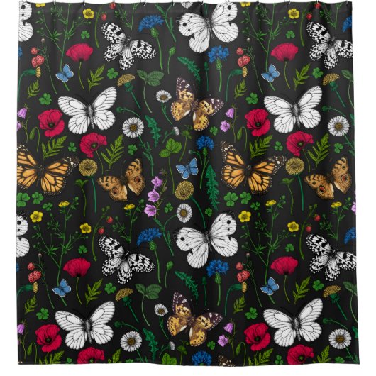 Wilde Blume und Schmetterlinge auf schwarz Duschvorhang (Vorderseite)
