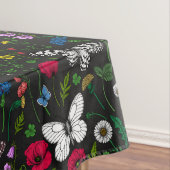 Wilde Blume und Schmetterlinge auf schwarz Tischdecke (Beispiel)