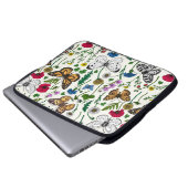 Wilde Blume und Schmetterlinge auf Weiß Laptopschutzhülle (Vorne Knopf)