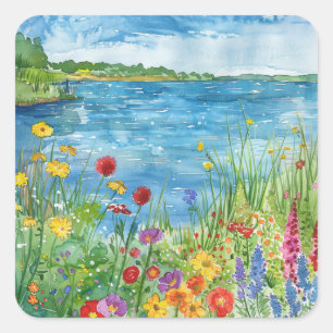 Wilde Blumen an einem See Quadratischer Aufkleber
