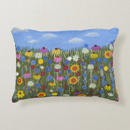 Wilde Blumen mit Gänseblümchen Dekokissen