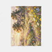 Wilde Blumen und ein süßes Cottage Fleecedecke (Vorderseite)