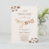 Wilde Eins Baby Shower Junge Einladung (Stehend Vorderseite)