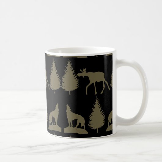 Wilde Elche Wolfen Pine Bäume Rustikaler Tan Schwa Kaffeetasse (Rechts)